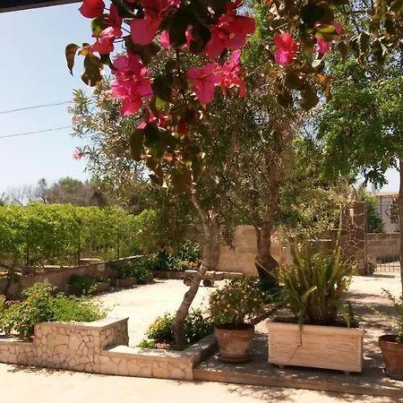 Villetta Ninfea Holiday home Torre Pali