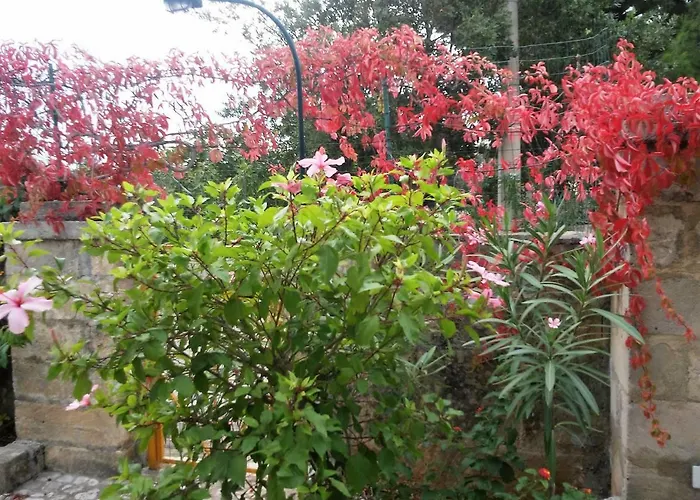 Holiday home Villetta Ninfea Torre Pali